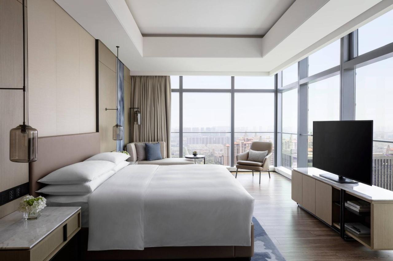 Zhangjiagang Marriott Hotel Екстериор снимка