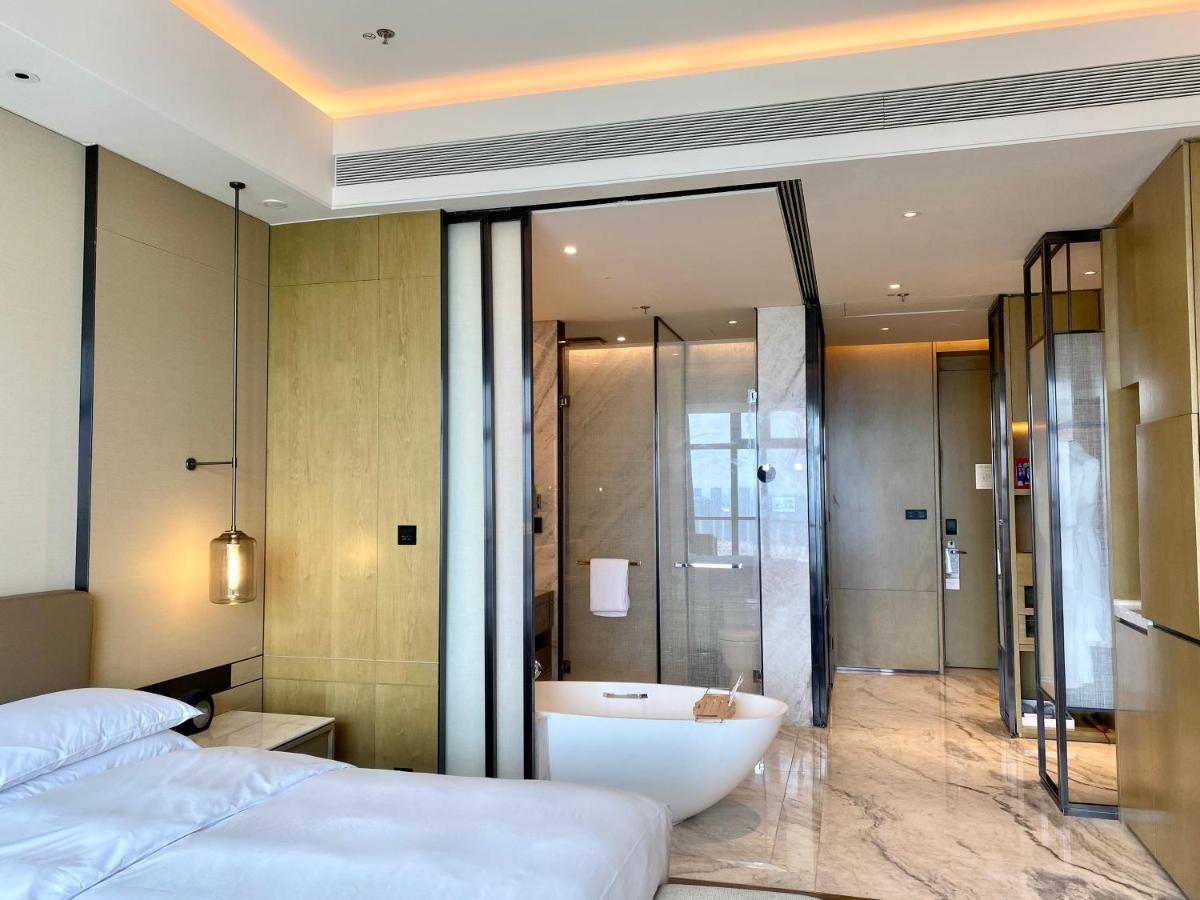 Zhangjiagang Marriott Hotel Екстериор снимка