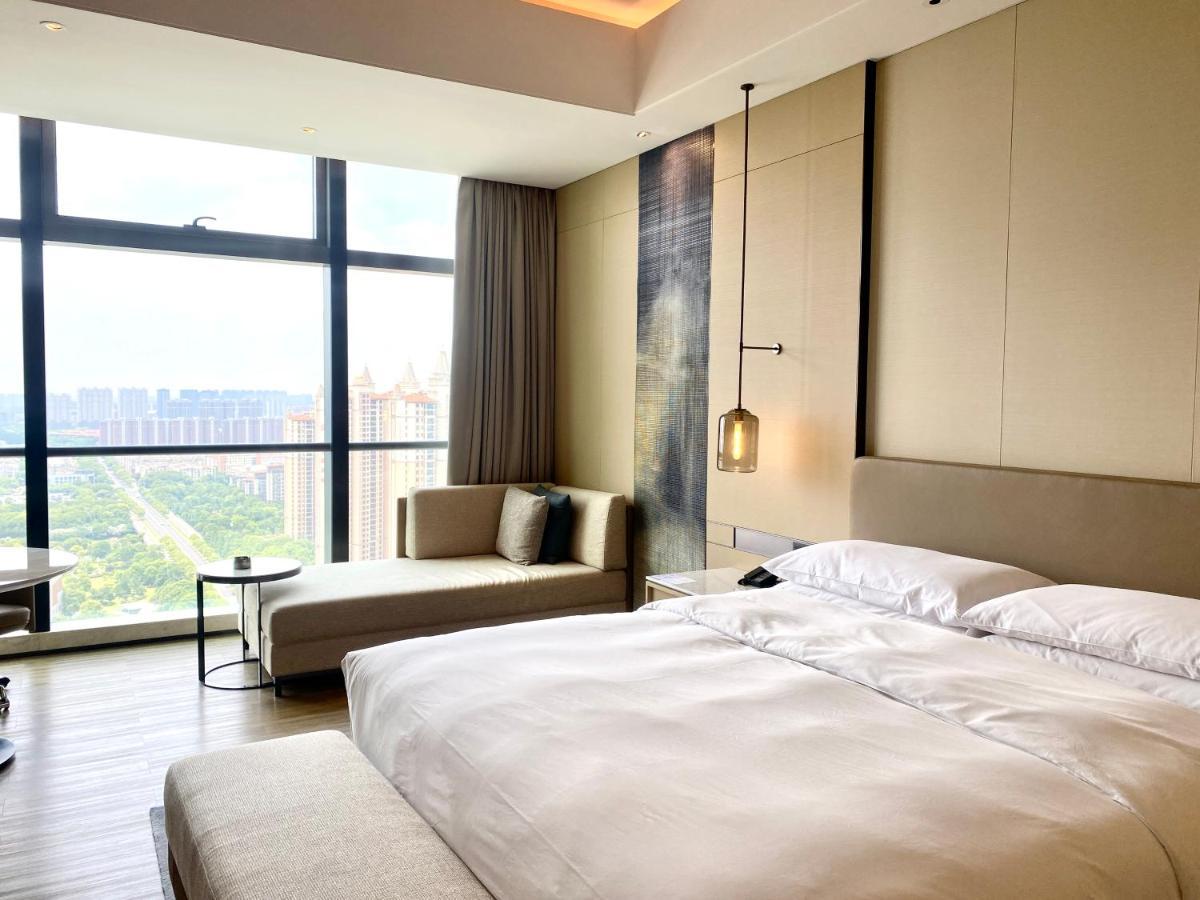 Zhangjiagang Marriott Hotel Екстериор снимка