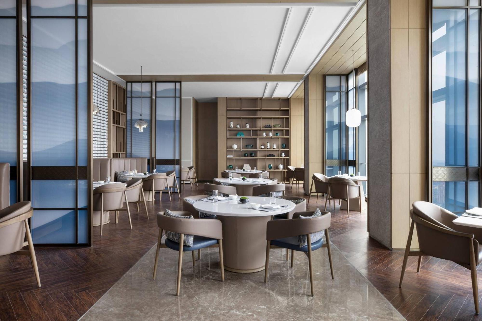 Zhangjiagang Marriott Hotel Екстериор снимка