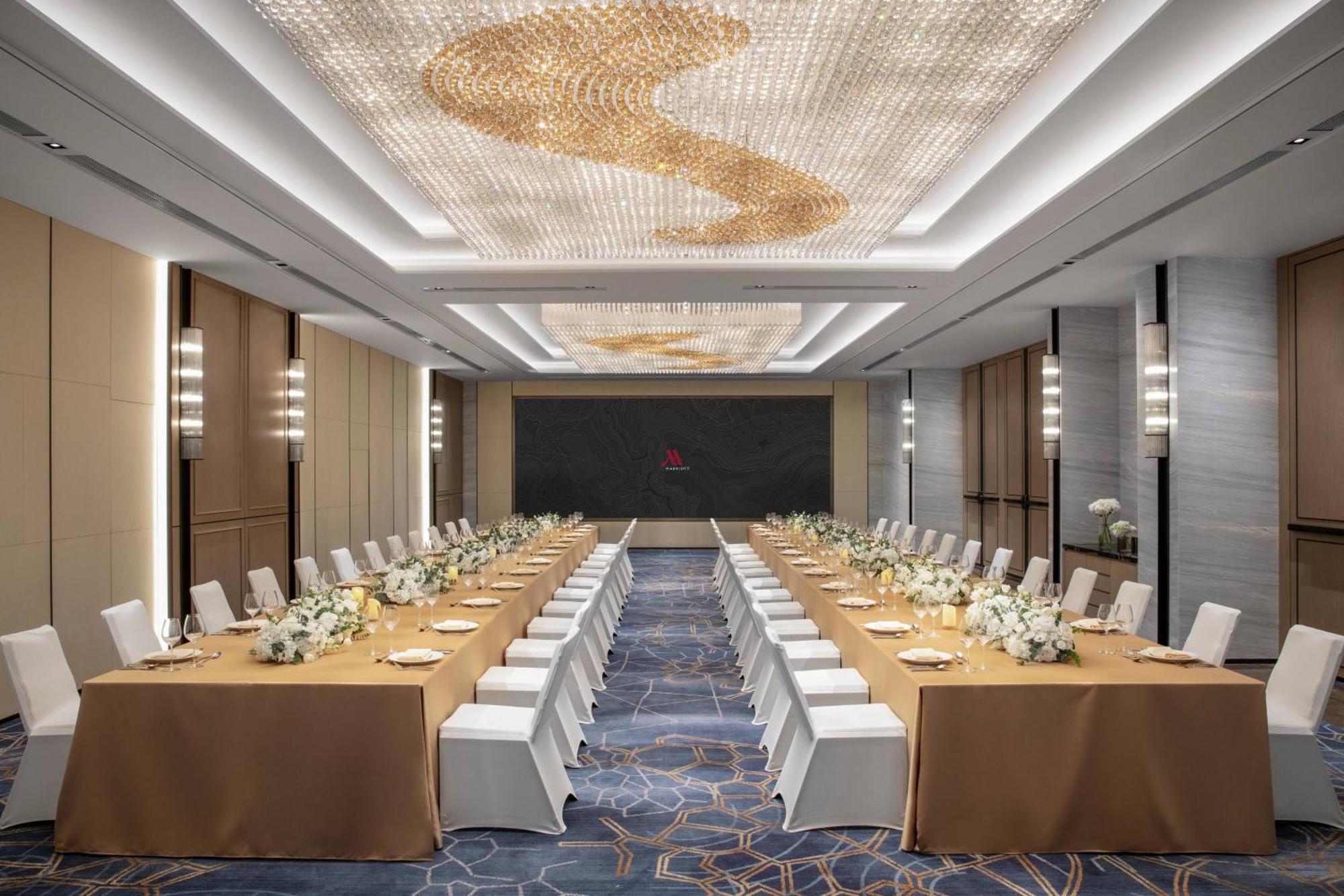 Zhangjiagang Marriott Hotel Екстериор снимка