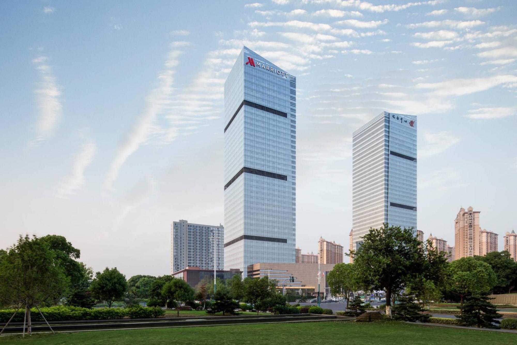 Zhangjiagang Marriott Hotel Екстериор снимка